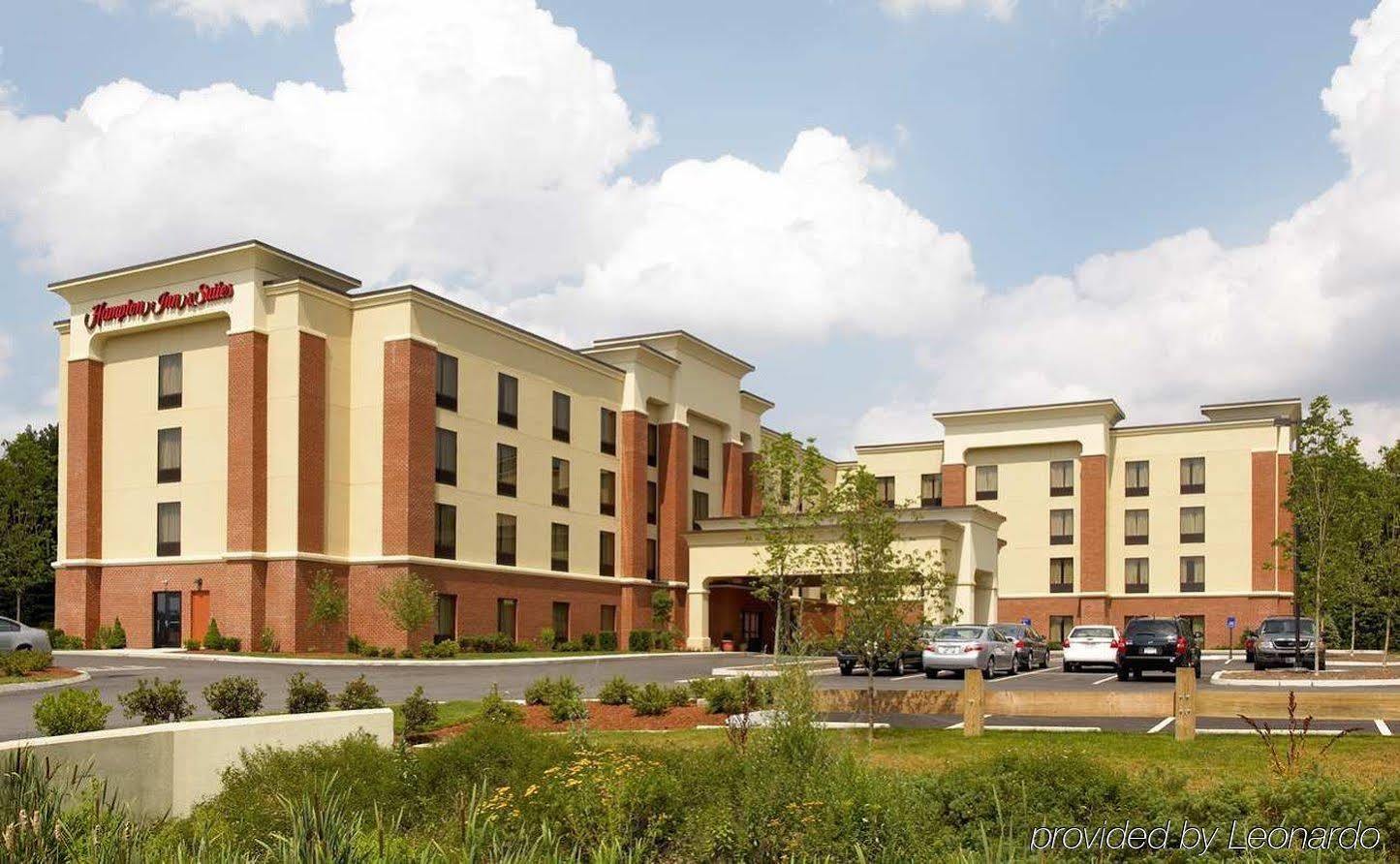 Hampton Inn & Suites Providence / סמית'פילד מראה חיצוני תמונה